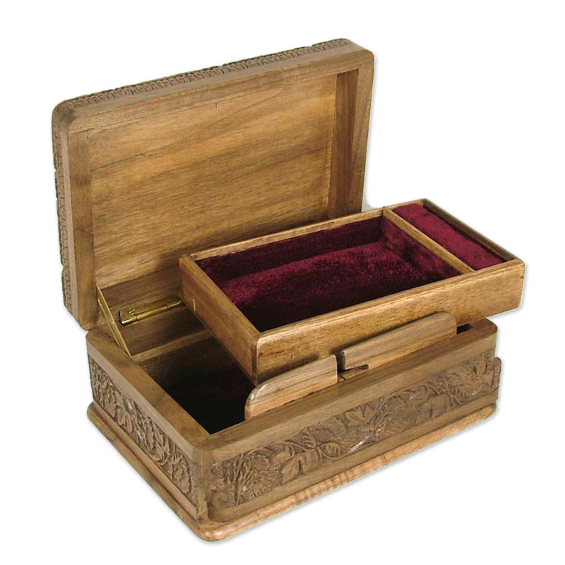 Boîte à bijoux en bois de noyer