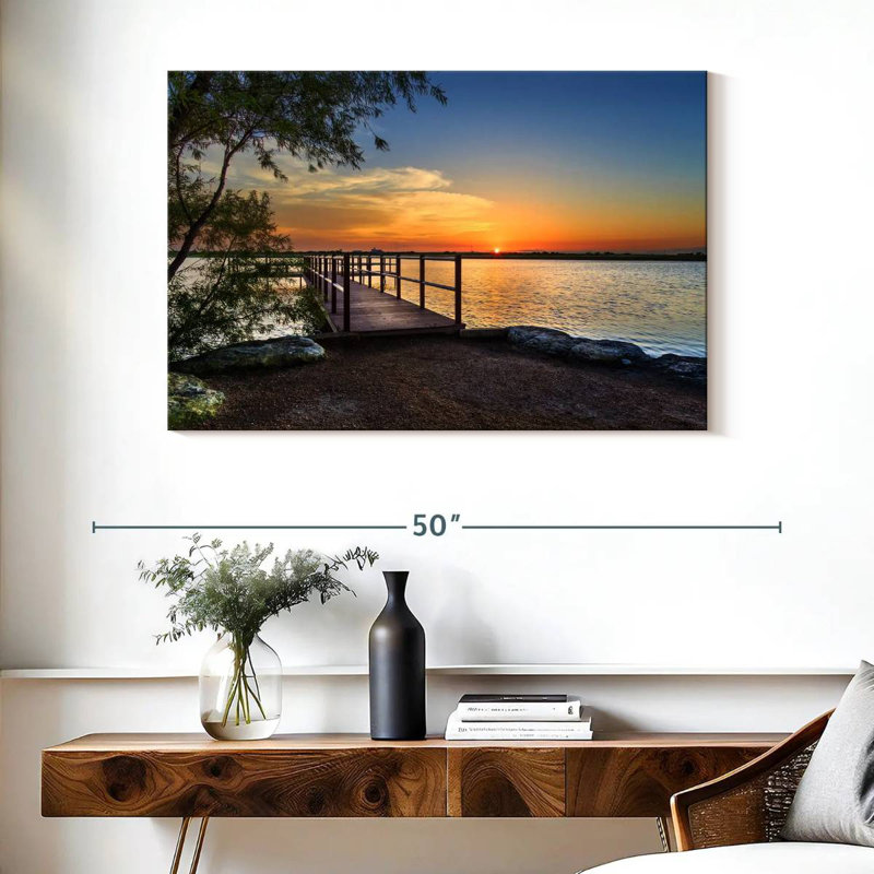 Coucher de soleil sur la jetée du lac Aletra