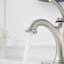 Single-Hole Single-handle Bathroom Faucet with Drain Assembly-95166392