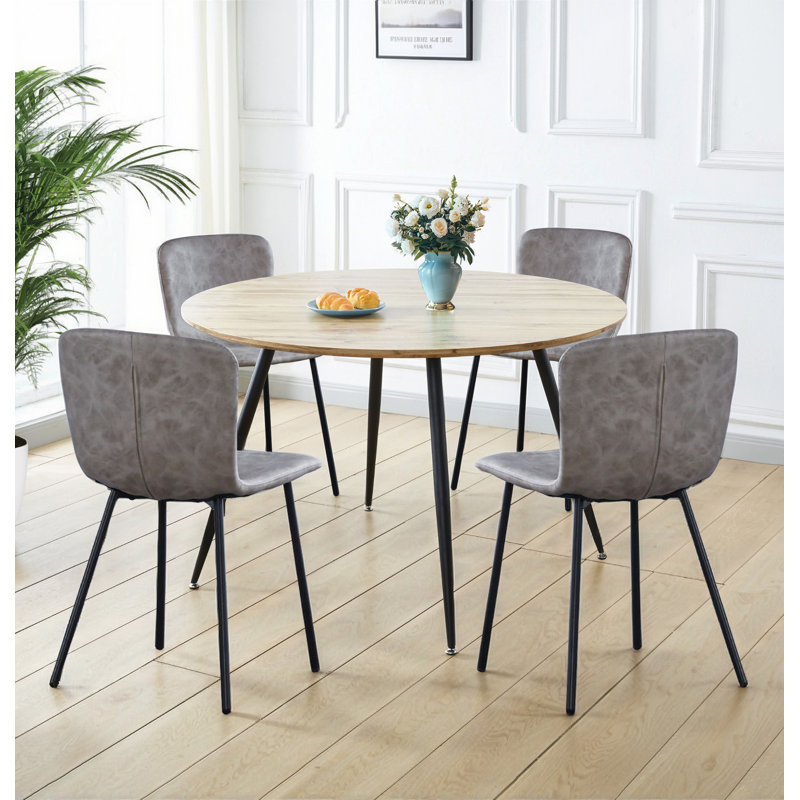 Mose 4 - Person Dining Set