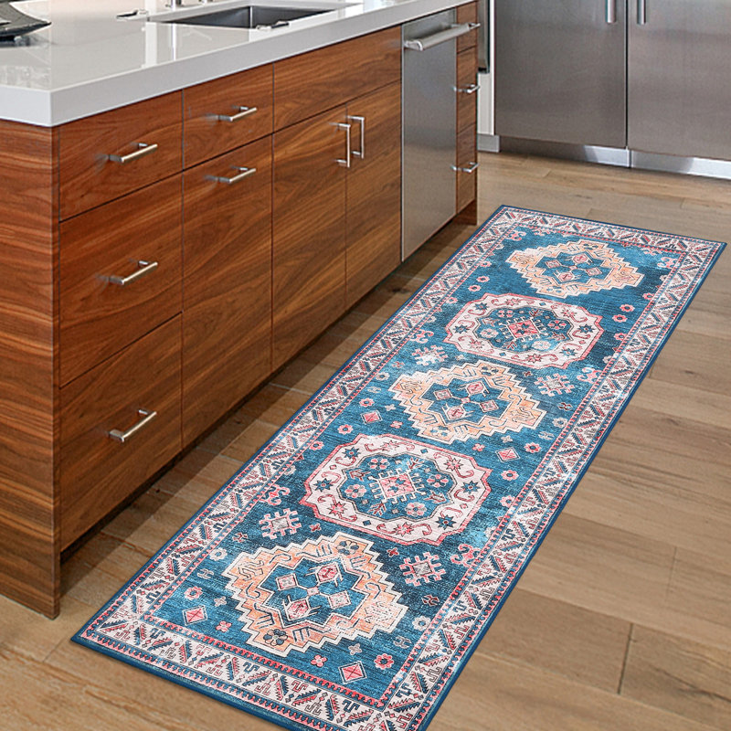 Daemyn Washable Oriental Indoor Rug, Runner 2' x 6'