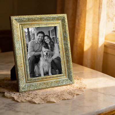 Antique Gold 1PC 5" x 7" Vintage Style Picture Frame with Decorative Profile