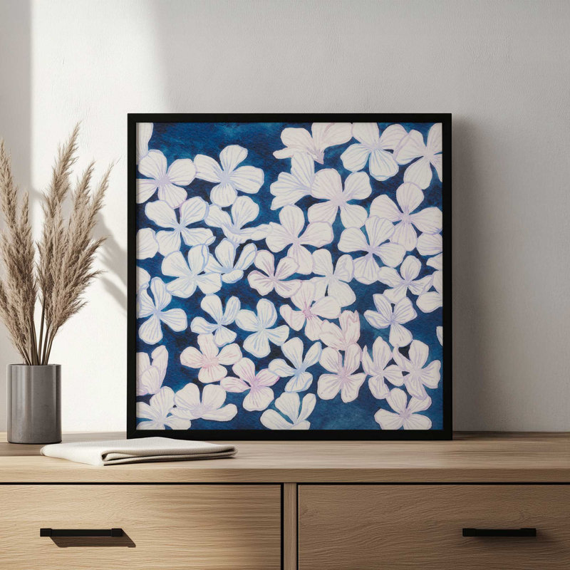 «New Moon Vinca I» par Grace Popp, reproduction d'art, H 20 po x l 20 po, Impression sur cadre ouvert sans papier mat, Brun
