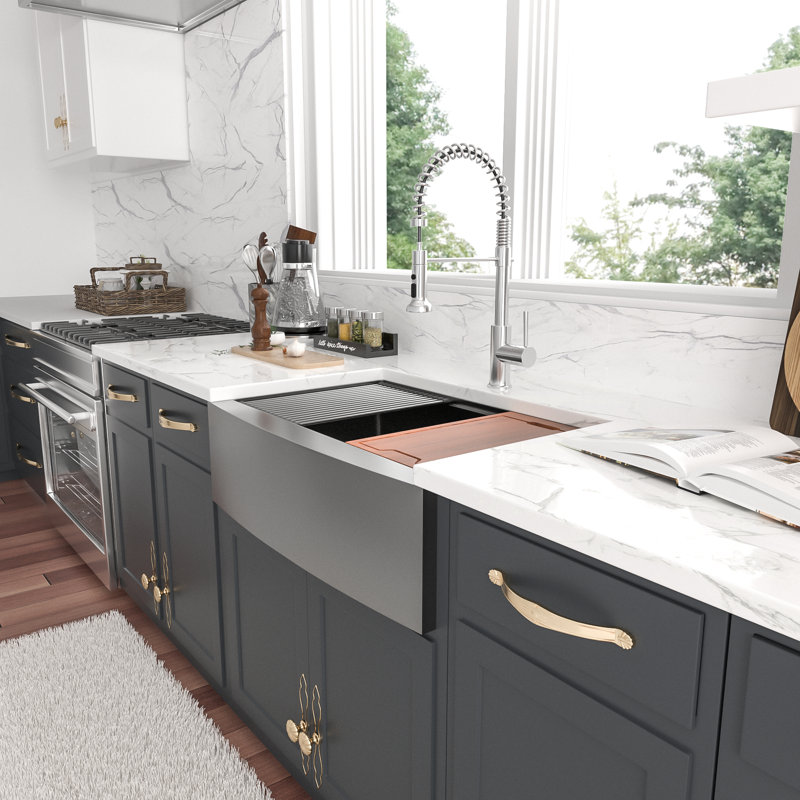 Évier de cuisine à tablier simple en acier inoxydable de style industriel 33 po x L 22 po