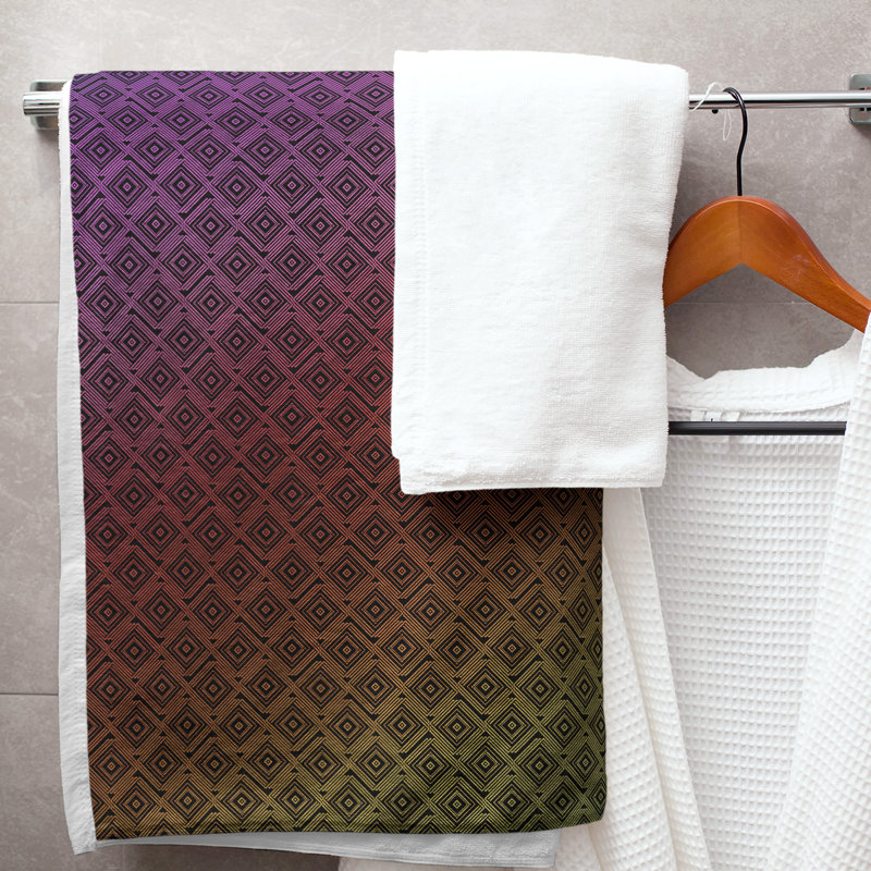 Katelyn Elizabeth Cotton Blend Bath Towel, Black/Red/White