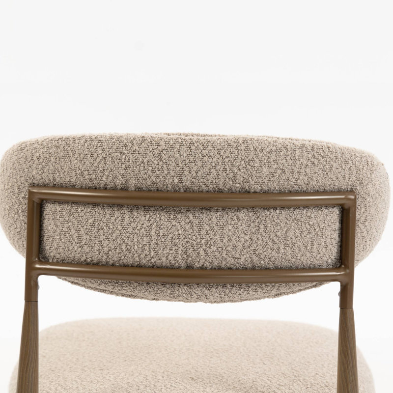 Chaise de salle à manger rembourrée moderne avec dossier incurvé et pieds en métal (ensemble de 2), Bouclé, Taupe, Bois foncé
