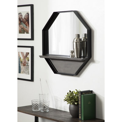 Miroir décoratif octogonal de style campagnard rustique avec cadre en métal et tablette Stingley