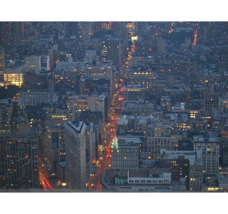 New York au crépuscule, H 14 po x l 18 po