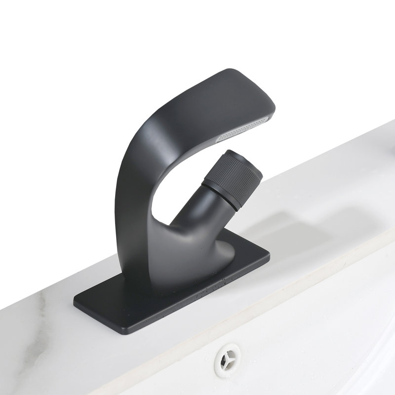 Robinet de salle de bain à un trou