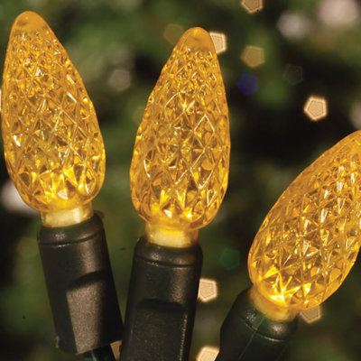 70's LED Strawberries - 35 ft