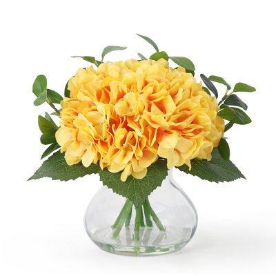 Hortensia fleurs artificielles dans un vase, soie, hortensia, faux arrangements floraux avec vase en verre et eau artificielle pour la décoration de bouquets de mariage