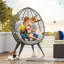 Chaise en forme d'œuf-87175561