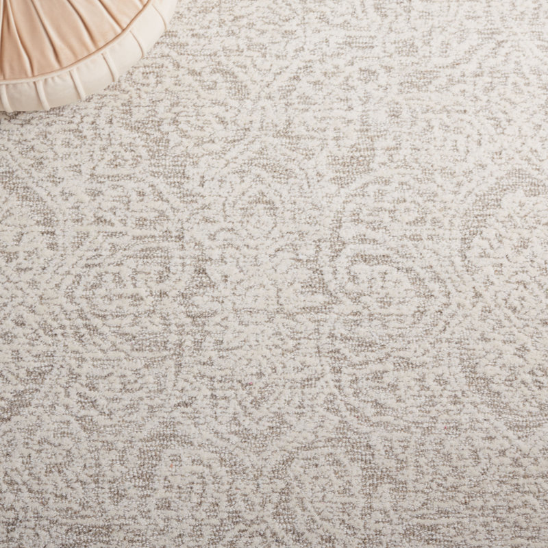 Metcalfe Handmade Tufted Wool Natural/Ivory Area Rug, Rectangle 5' x 8'