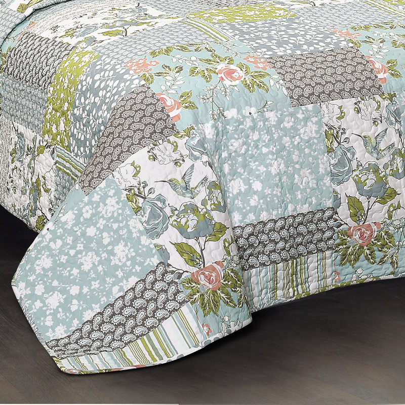 Roesser Blue 100% Cotton Reversible Modern & Contemporary 3 Piece Quilt Set, King