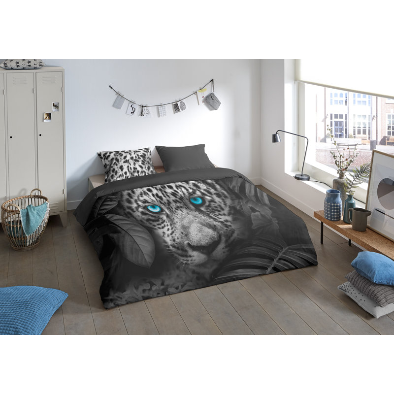 Seabrook Animal Print Duvet Cover Set with Pillowcases Included