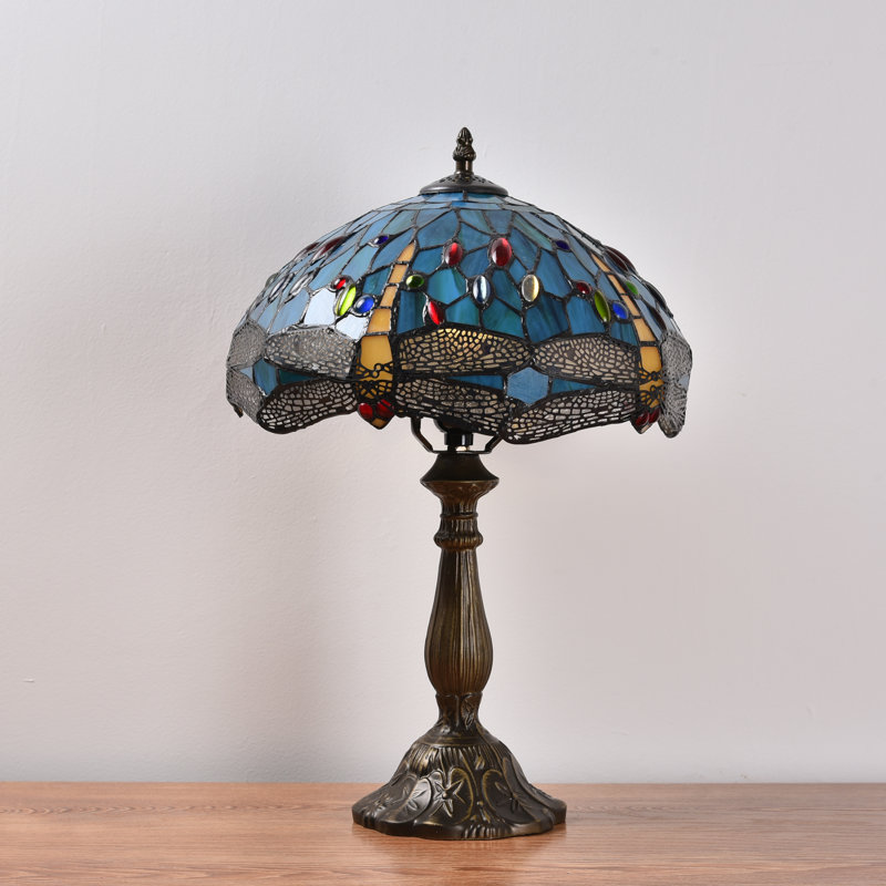 Appio Resin Table Lamp