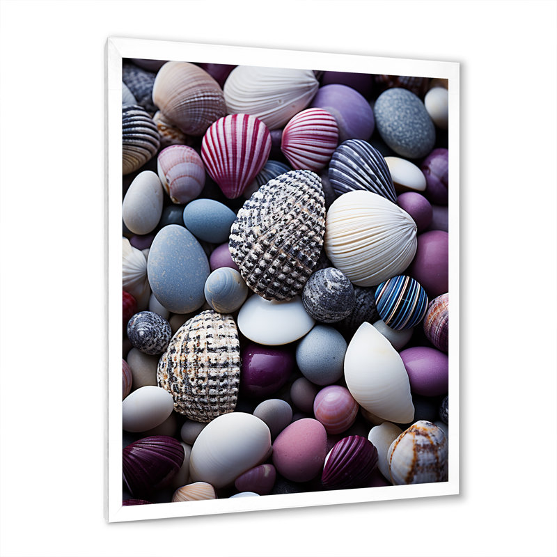 «Beach Shells and Shadows II», reproduction sur toile, H 20 po x l 12 po x P 1 po, Cadre photo blanc
