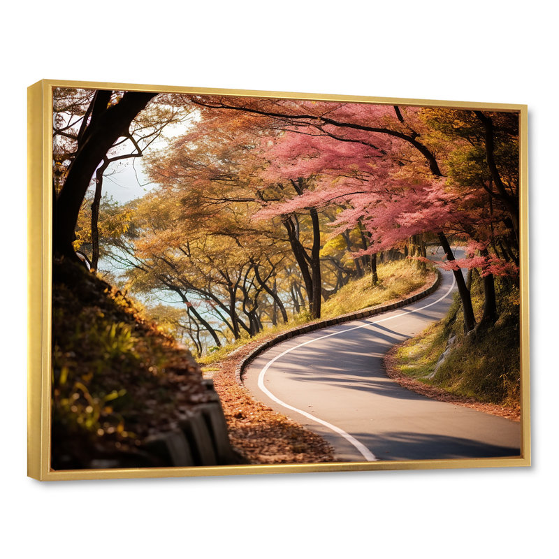 «Rosy Blooming Pathway Into The Forest II - Road», art mural, Cadre flottant doré, H 30 po x l 40 po x P 1,5 po