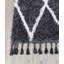 Tapis rectangulaire en polyester tissé à la machine à motif géométrique blanc / noir Newburg-1249152966