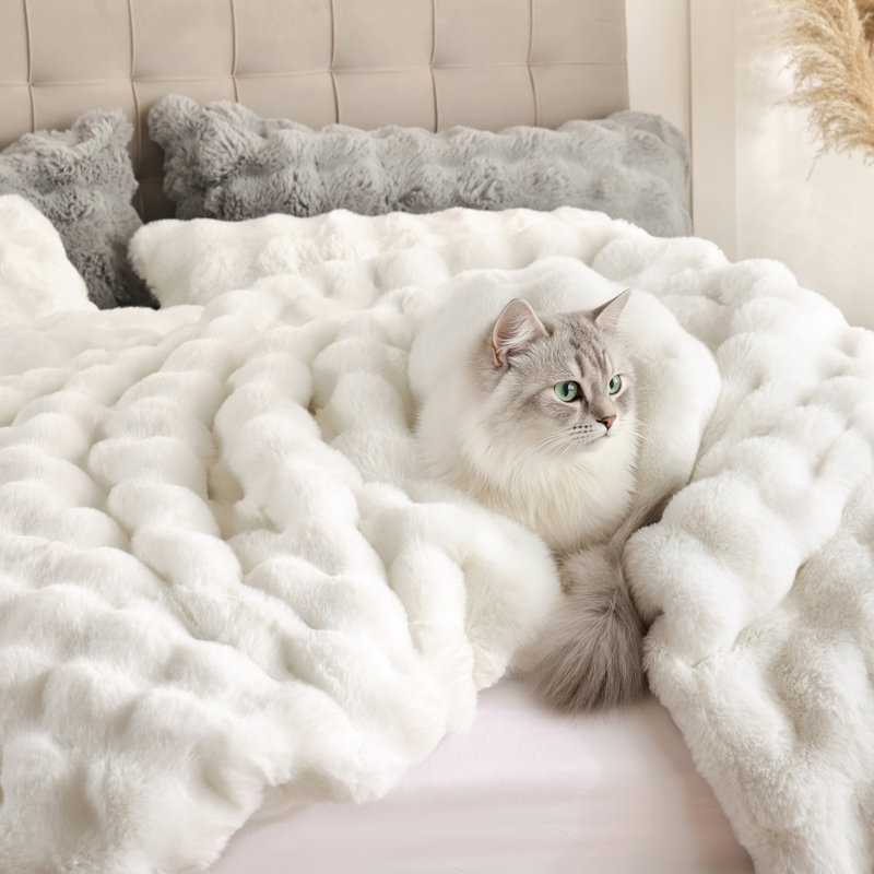 Ensemble de couette en fausse fourrure à bulles - Couette ultra douce et chaude avec deux taies d'oreiller, Grand lit, Blanc