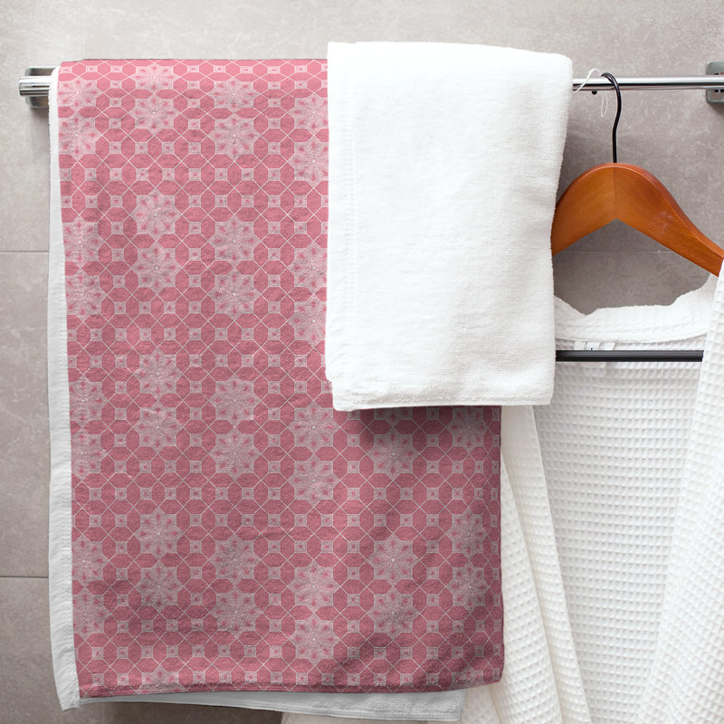 Katelyn Elizabeth Cotton Blend Bath Towel, Pink