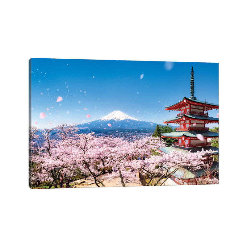 «Chureito Pagoda in Spring» par Jan Becke - photographie sur toile tendue, H 40 po x l 60 po x 1,5 po