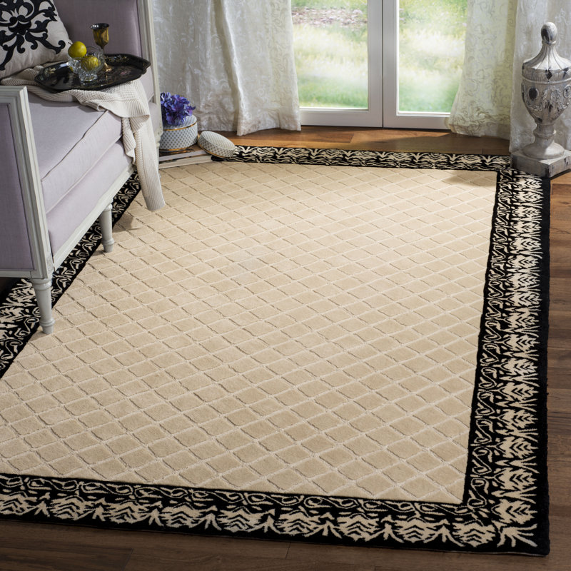 Harrison Total Performance Hand Hooked Performance Bordered Rug, Rectangle 6' x 9'
