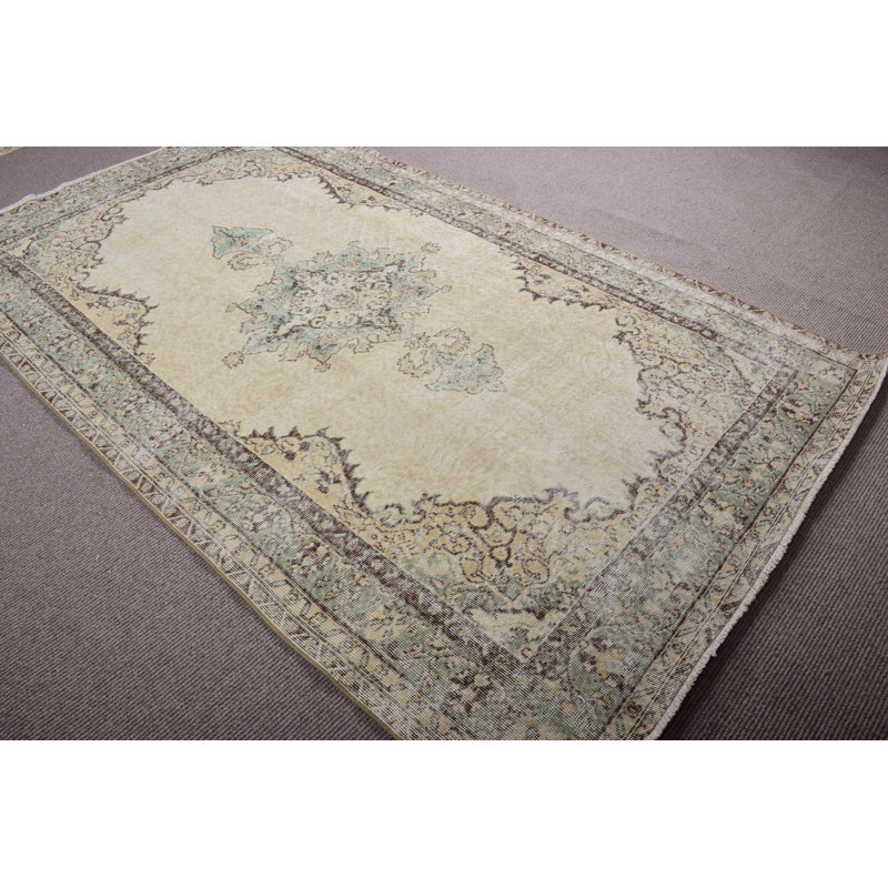 Grand tapis rétro en laine beige Oushak pour le salon avec un design turc bohème