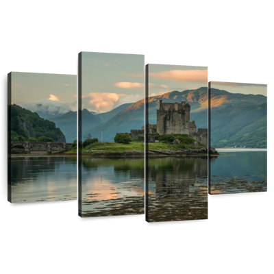 Lilie Eilean Donan Castle West