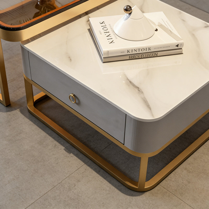 Table basse simple et moderne, H 17 po x L 27,55 po x l 27,55 po, Blanc / gris / transparent, Gold