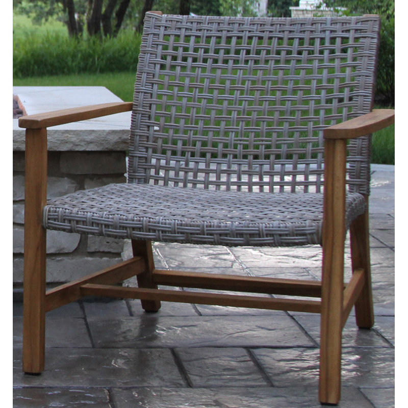 Chaise de patio en teck Akiva