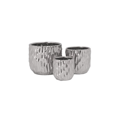 Ceramic Round Pot with Scooped Design Body Set of Three Matte Finish Silver..7.50"x7.50"x6.50"H; 5.50"x5.50"x5.50"H; 4.50"x4.50"x4.50"H