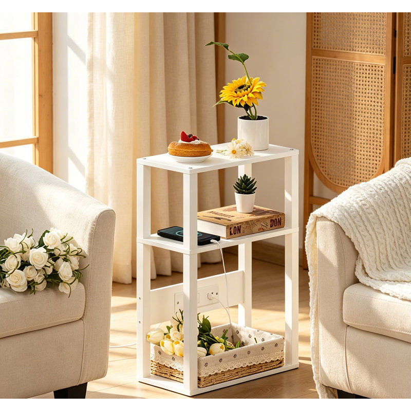 Table d'appoint en bois à 3 niveaux avec station de charge, prise USB et prises, White