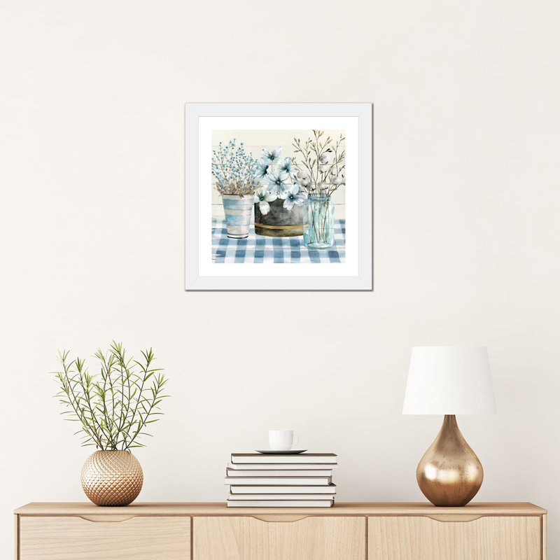 «Blue Farmhouse» par Carol Robinson - reproduction imprimée, H 16 po x l 16 po x p 1 po, Papier encadré blanc, Blanc