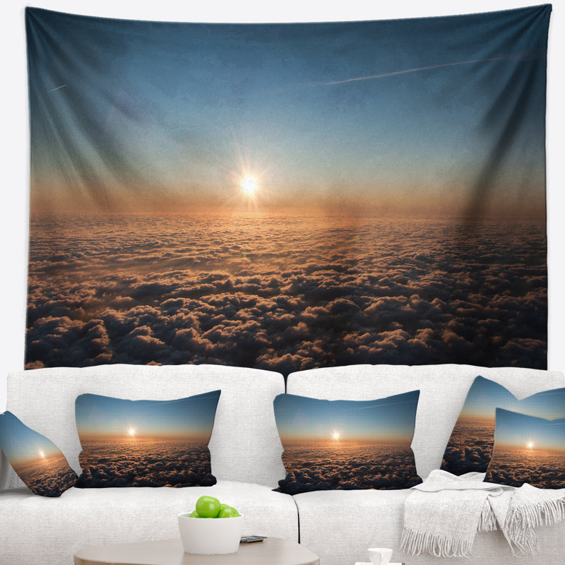 Tapisserie plage coucher de soleil au-dessus des nuages sombres, H 32 po x l 39 po