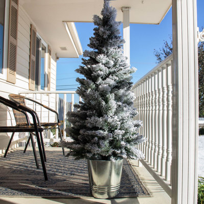 Home Heritage 4.5 Feet PVC Pre Lit Artificial Christmas Tree w/ Stand (2 Pack)