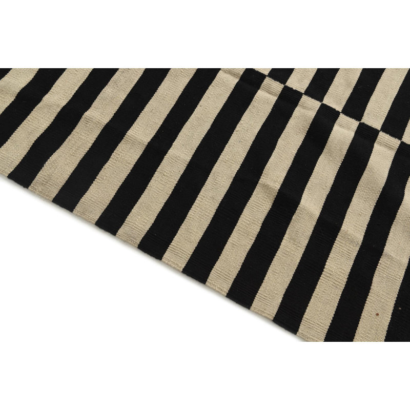 Tapis ivoire Petrella