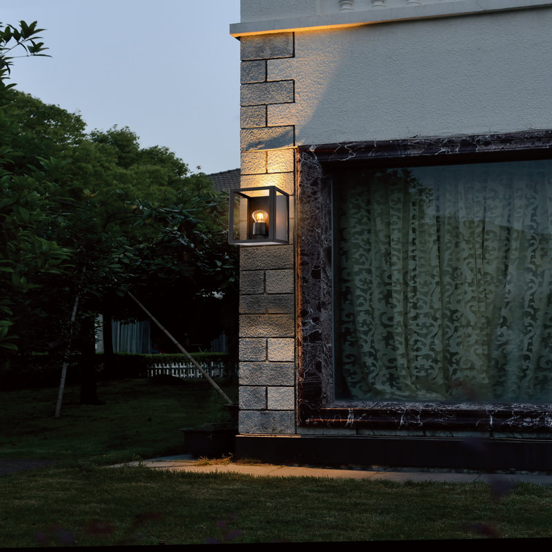Sowell Outdoor Flush Mount