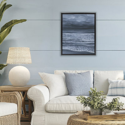 Cadre flottant Dramatic Sea Dark Coast, design par Grace Popp