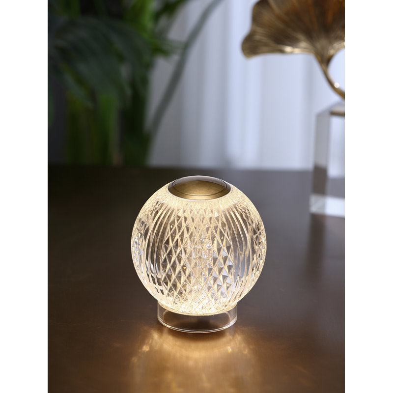 Lampe globe en métal Marni, Laiton naturel, Transparent / laiton naturel, H 5 po x l 4,38 po x P 4,38 po