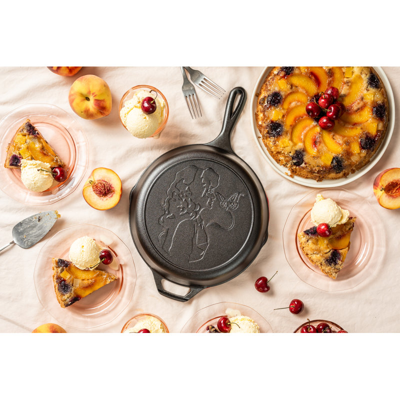 Black Round 10.25" Cast Iron Skillet with Dolly Parton Design