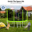 Trampoline avec panier et ballon de basketball, enceinte sécuritaire