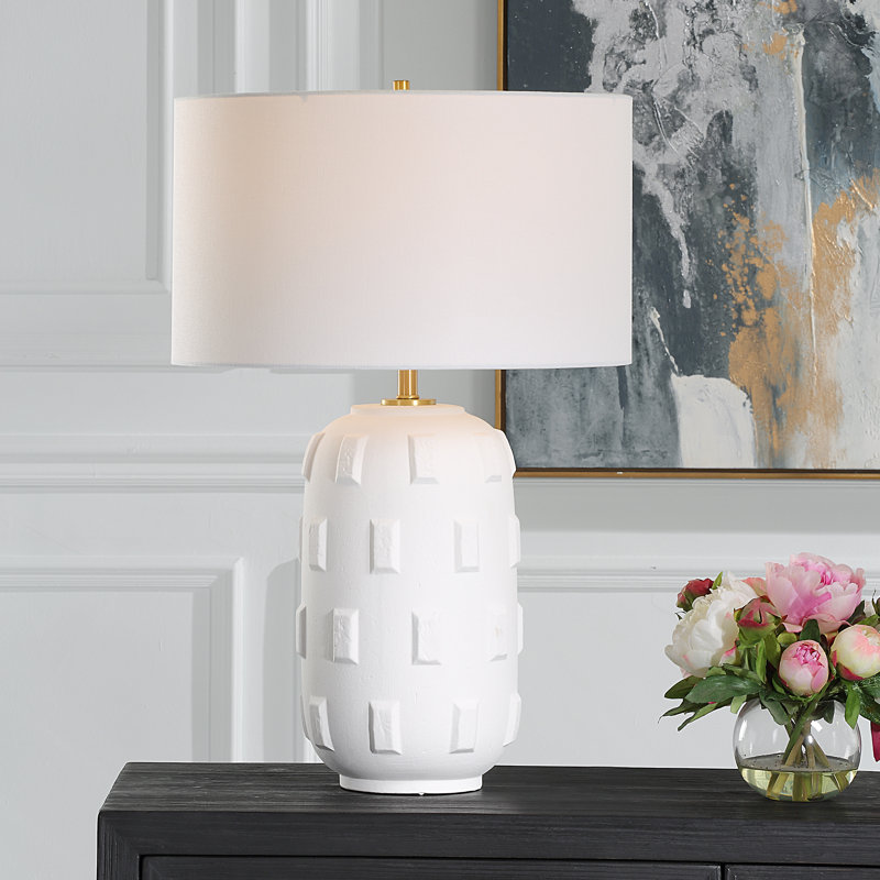 Akeyah Porcelain Table Lamp