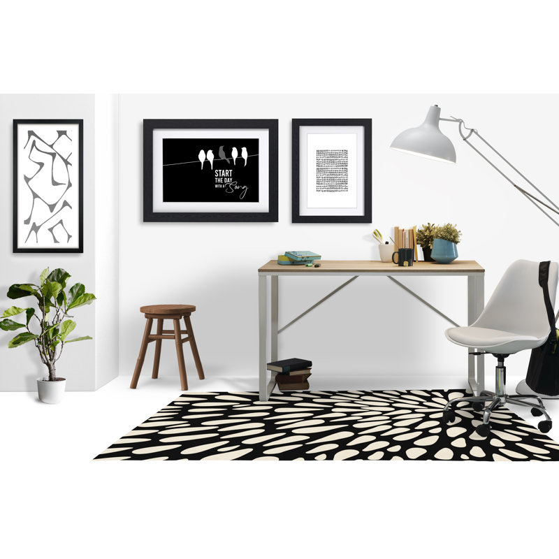 Tapis de chaise rectangulaire à poils courts Brenton, H 48 po x l 72 po, Noir / beige