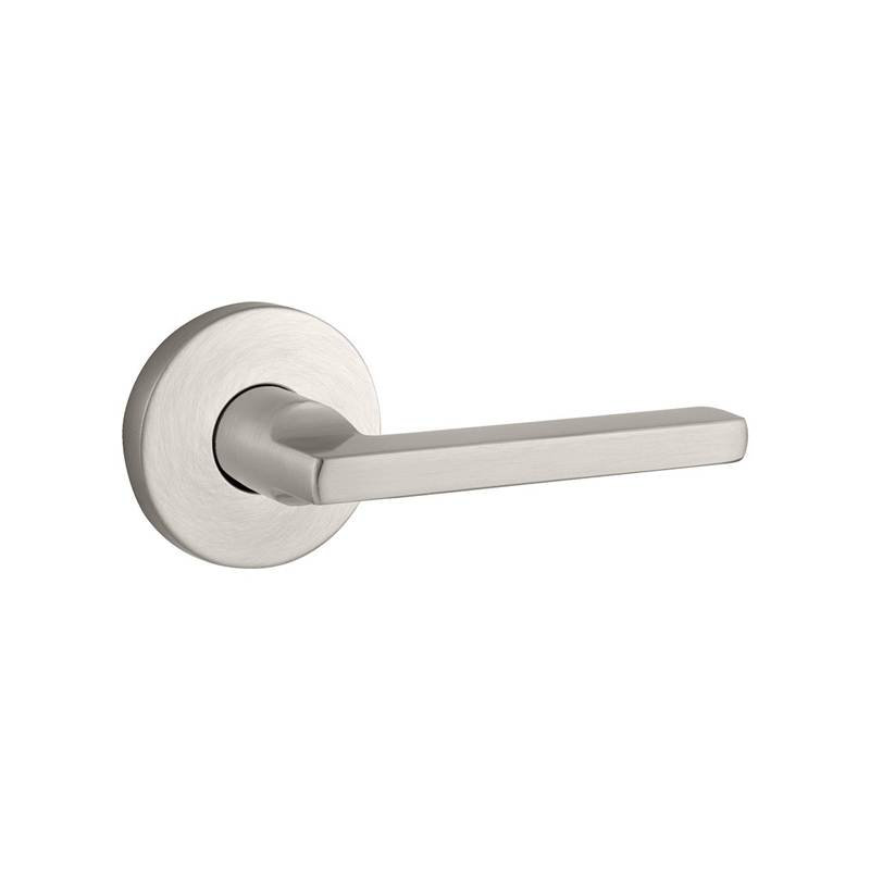 Square Passage Door Lever with Contemporary Round Rose, Right, Privacy (Bed & Bath), Bright Chrome