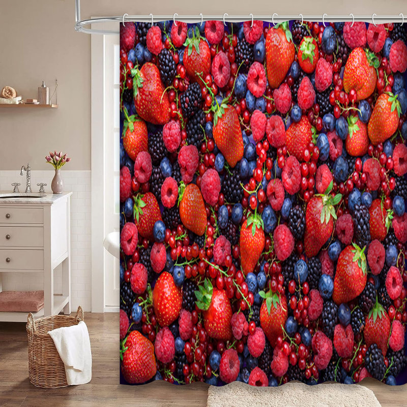 Rideau de douche Berries, L 72 po x l 78 po