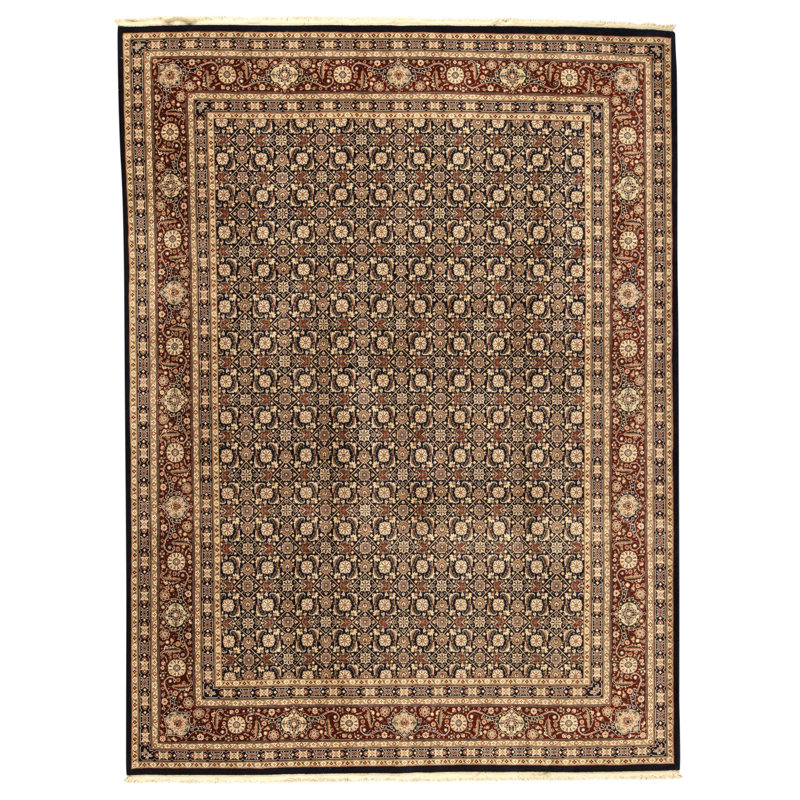 Hand Knotted Wool Oriental Area Rug in Navy And Wine