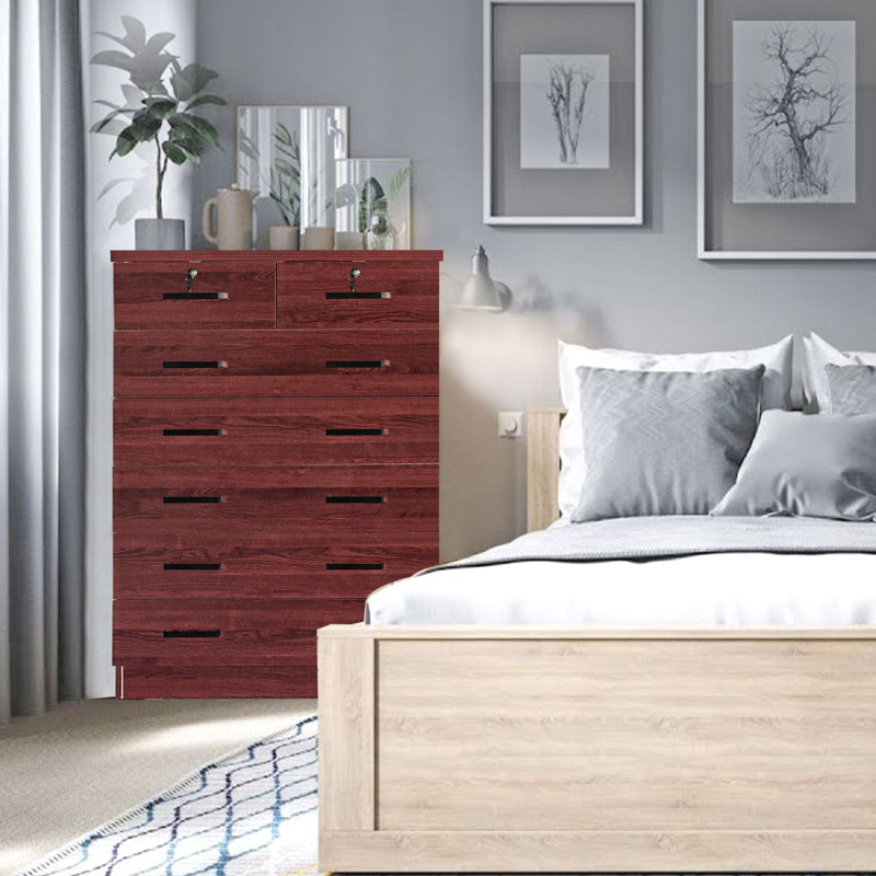 Maray 31.5'' W 7 - Drawer Dresser, Mahogany