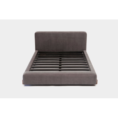 Velvet Bed
