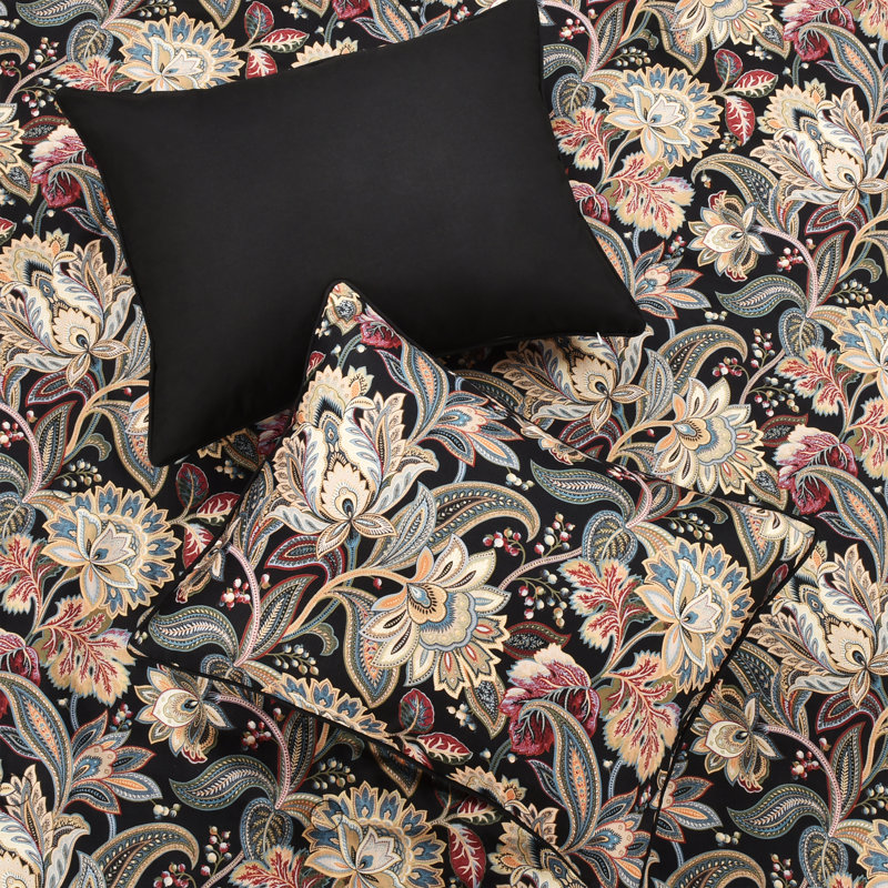 Calabria Comforter Set, Queen Comforter + 2 Standard Shams